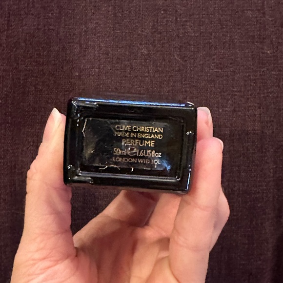 Clive Christian Perfume - Picture 4 of 4